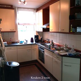 Keukenfronten spuiten